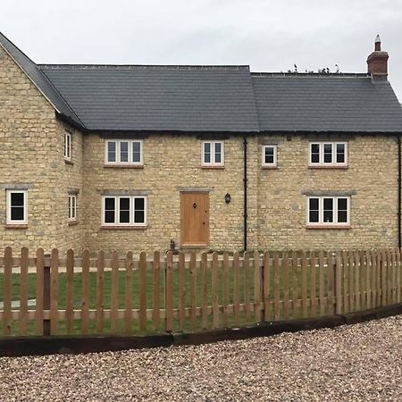 Denbrae Appartement Brackley  Buitenkant foto